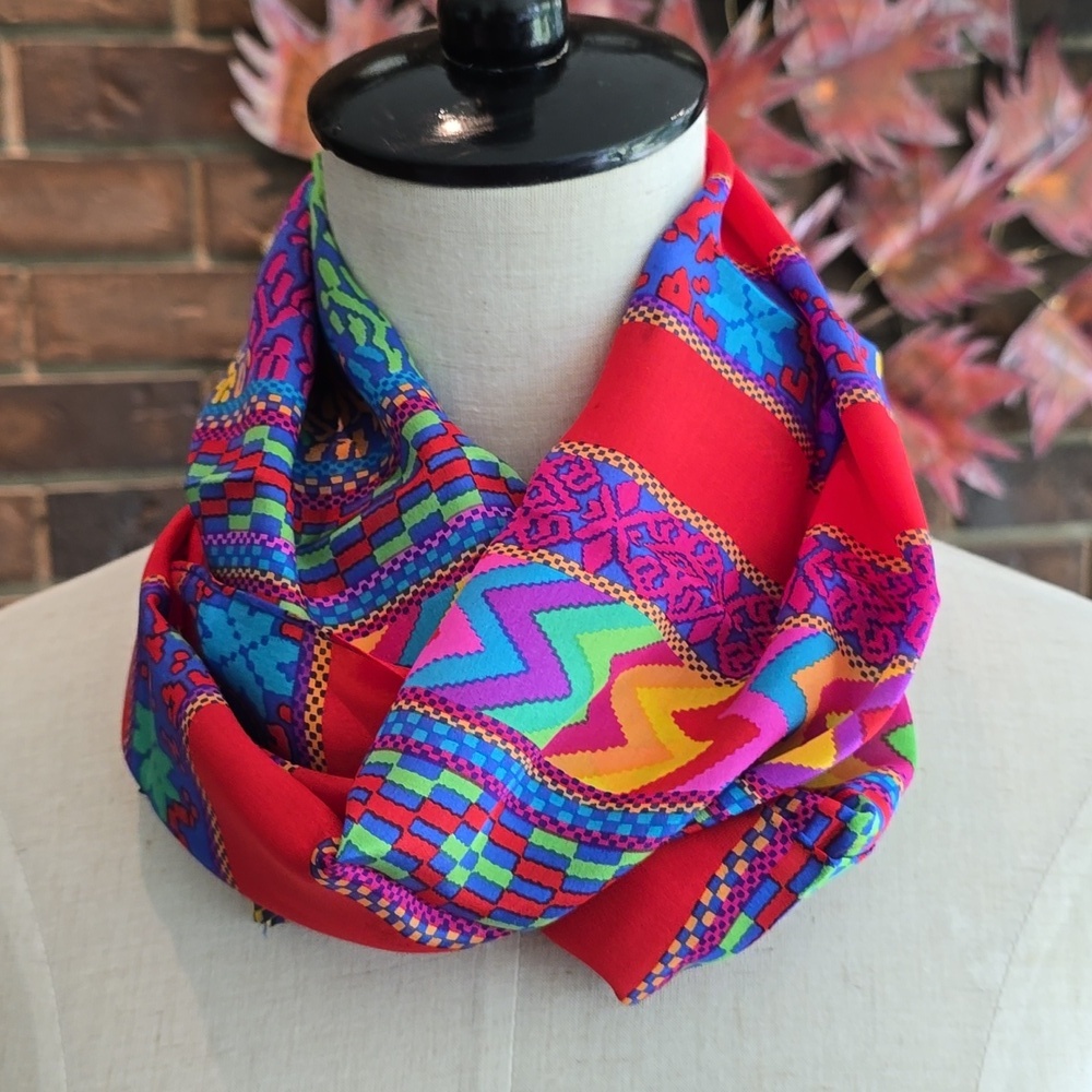 Colourful Patterned Vintage Scarf​​